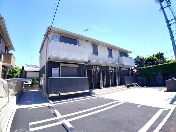 グランドソレイユの物件外観写真